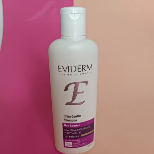 sN8sJeACOW8Y8TBWfomOqQtd5MxYJytdYV1UYmKYZOWyvuAFMC.jpg_512X512X70.jpg شامپو تقویت کننده فوق ملایم فاقد سولفات اویدرم - تصویر 1