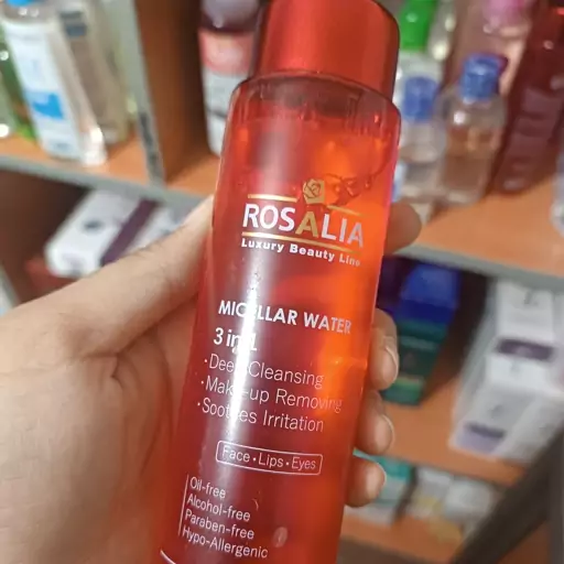 t8lbn8S2kv8EcuyjQvJgcP0f2gpLfh6jyouBXc0TpgwZymP4eL.jpg_512X512X70.jpg میسلار واتر آرایش پاک کن 3 in 1 رزالیا 200میلی - تصویر 1