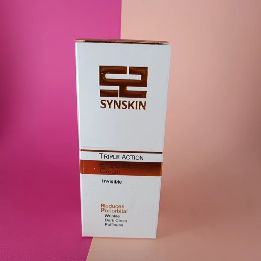 yKwWEYtgLv0803JGugTUyOpJs6y2lqwzQAkvekm58N5Am4QuMJ.jpg_512X512X70.jpg کرم دور چشم سه کاره ساین اسکین ضد پف ضد چروک ضد تیرگی - تصویر 1